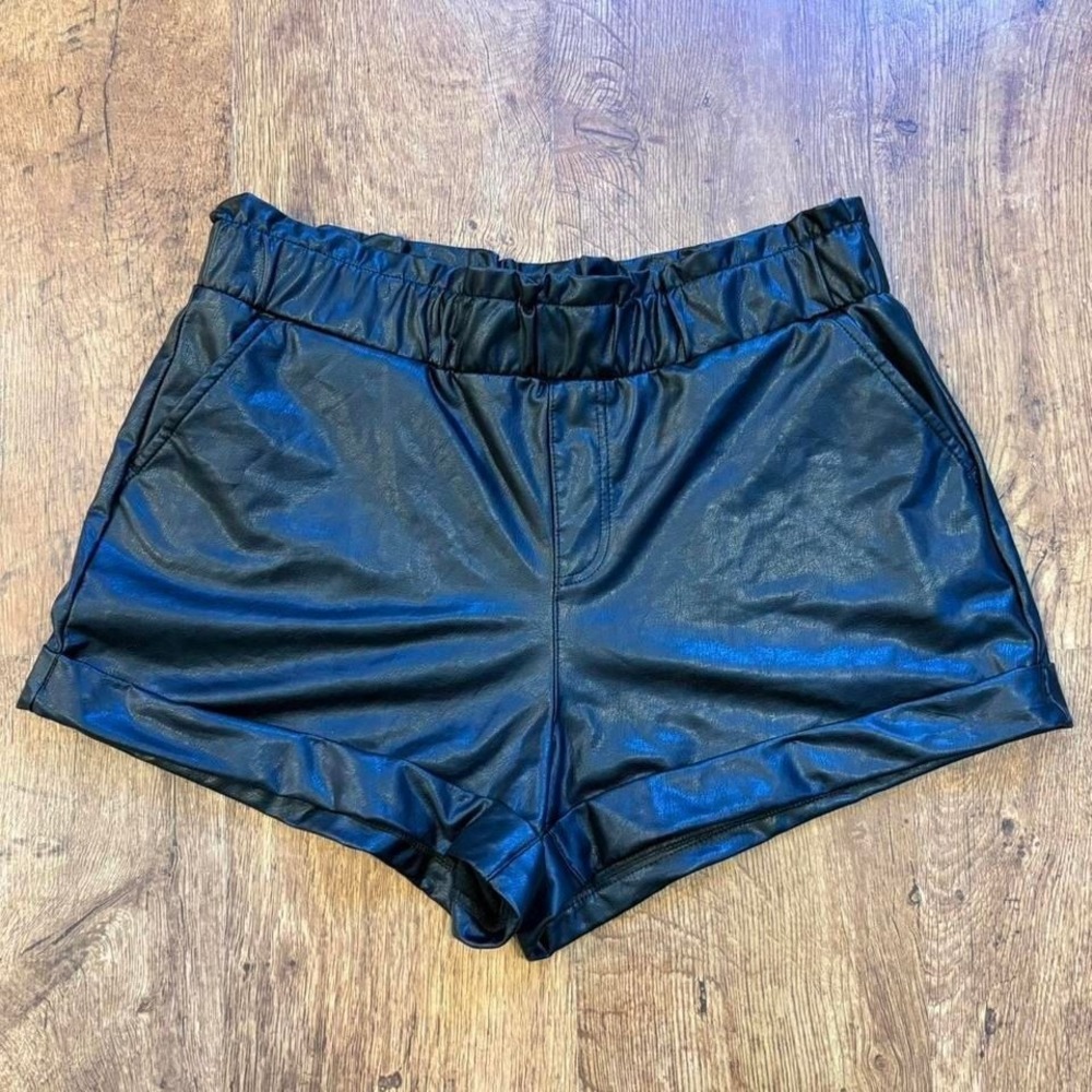 black faux leather shorts by Sincerely Jules.‎ Size Large